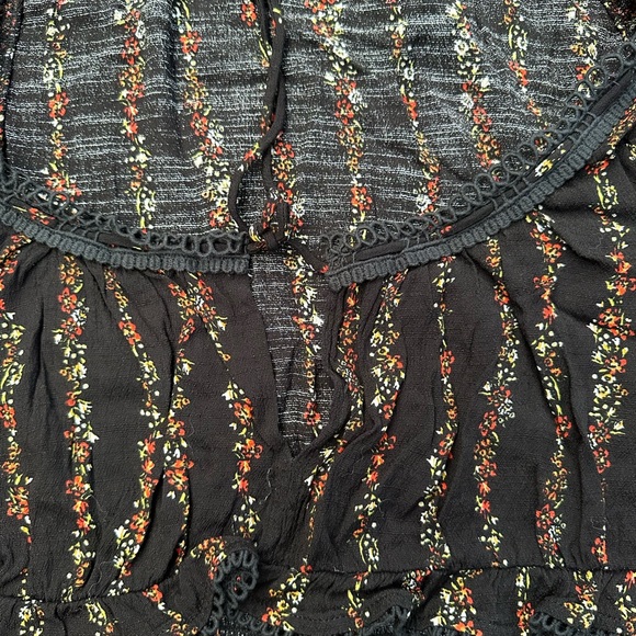 Free People Crop Top And Short Set Black With Floral Design Size Large - Picture 5 of 5